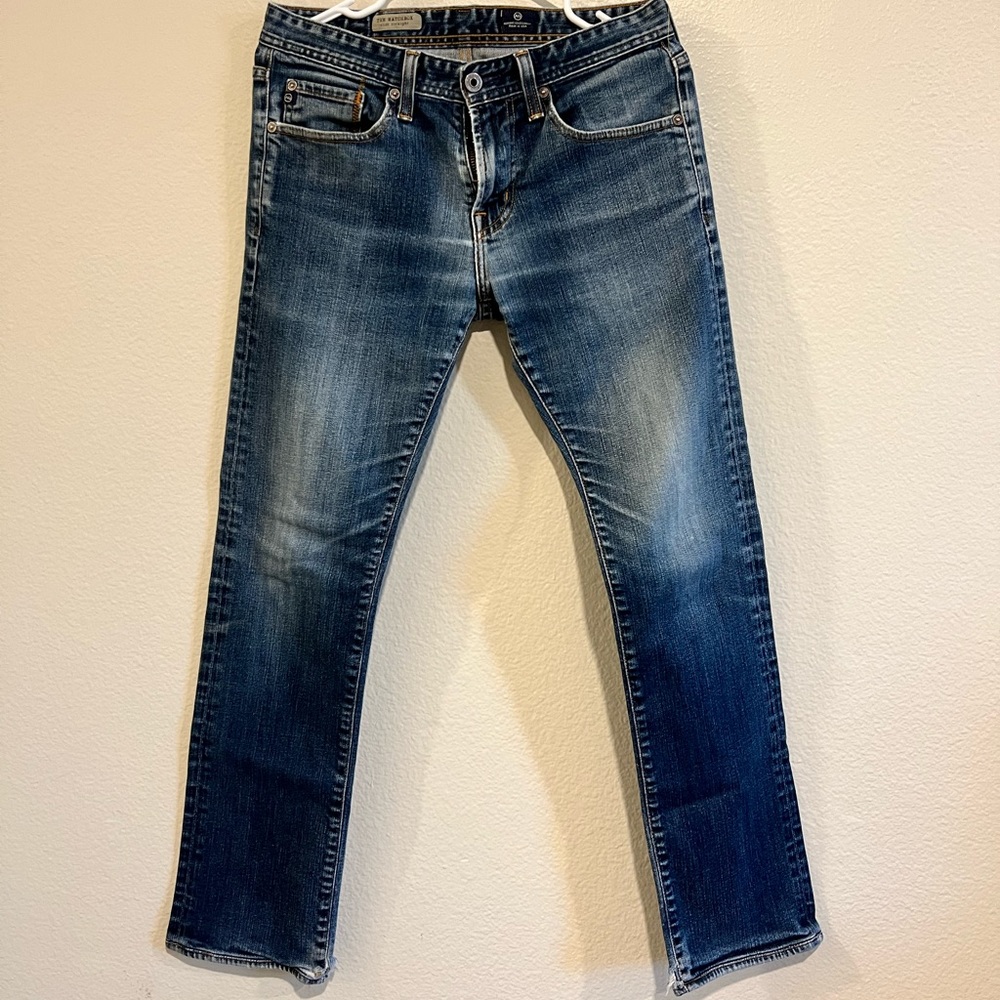 AG matchbox slim straight jeans 30x32